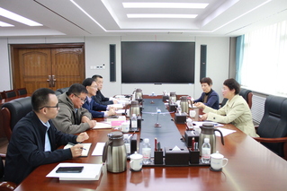 党委副书记殷梅英列席指导机关党...