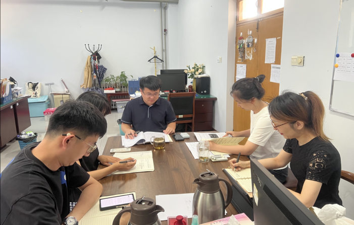 团委党支部开展“忆峥嵘岁月 守...